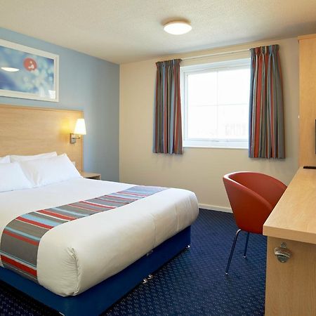 Travelodge Stafford M6 Εξωτερικό φωτογραφία